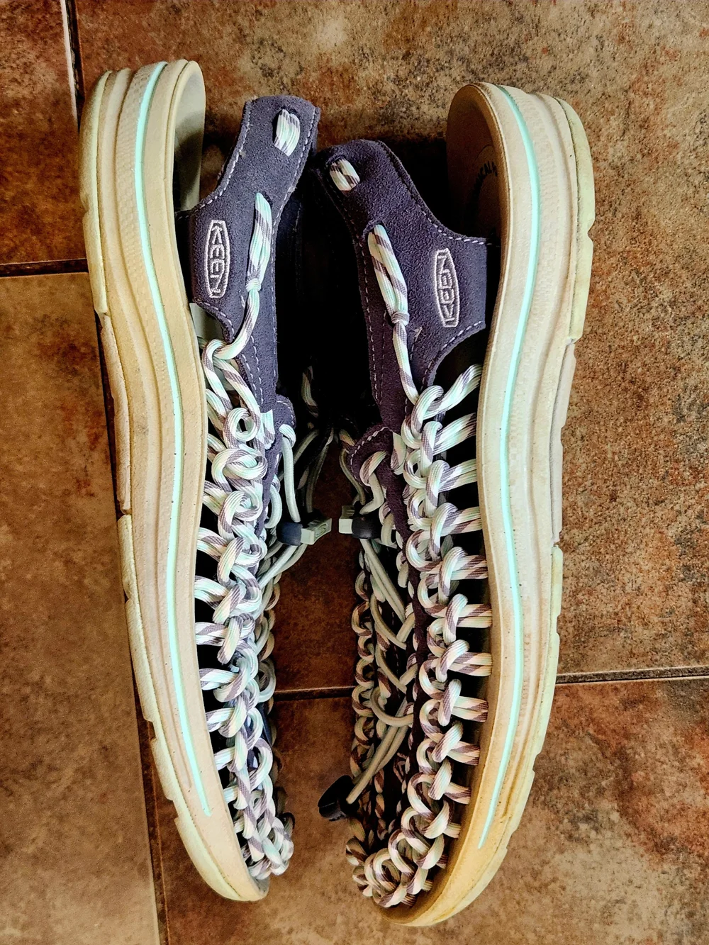KEEN Womens UNEEK Braided Sandals in Dark Gray and Light Mint